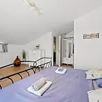 Renata For 11 People With Private Heated Pool & Pet Friendly *