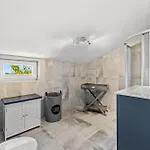Βίλα Renata For 11 People With Private Heated Pool & Pet Friendly Rebici