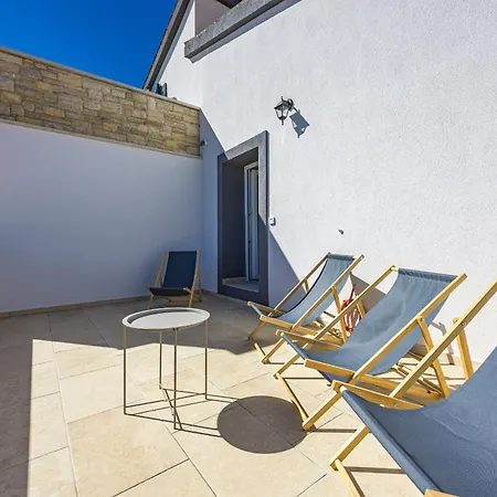 Renata For 11 People With Private Heated Pool & Pet Friendly Βίλα Rebici