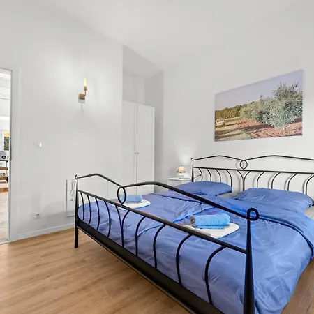 Renata For 11 People With Private Heated Pool & Pet Friendly Vila Rebici